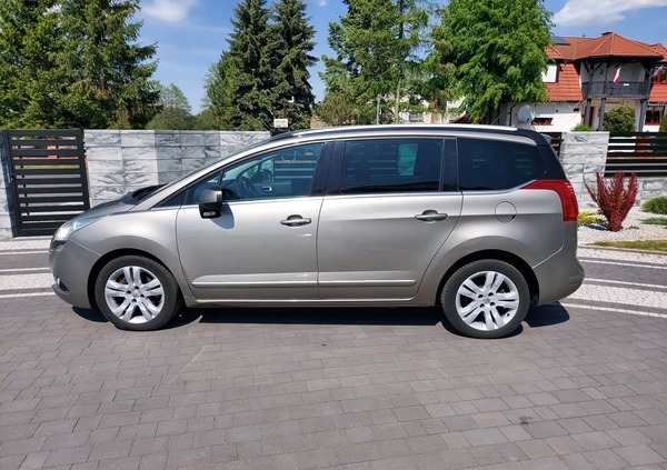 Peugeot 5008 cena 28900 przebieg: 237432, rok produkcji 2011 z Ińsko małe 92